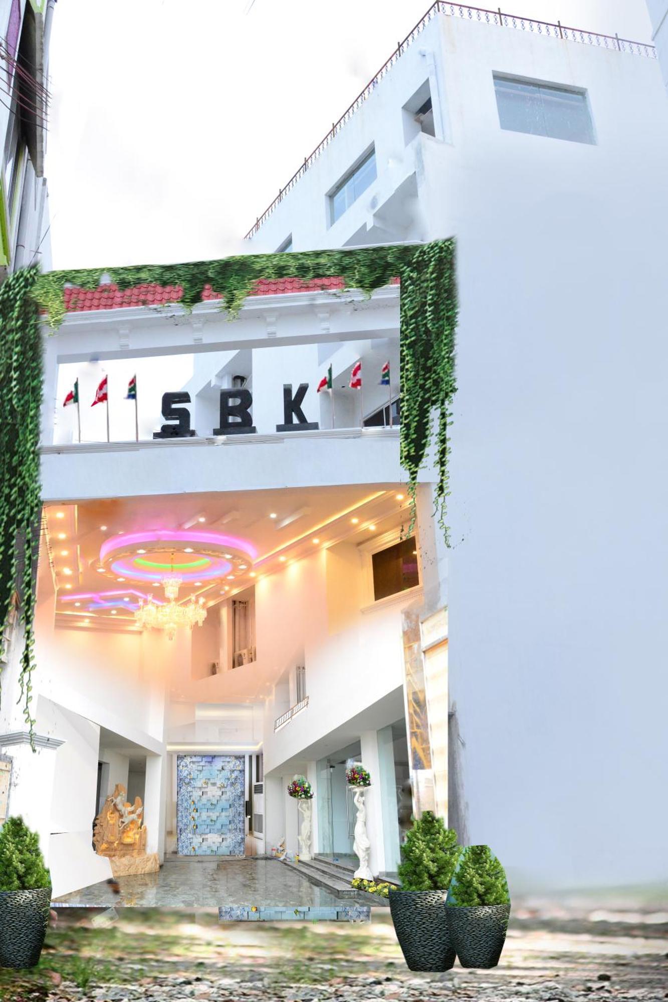Sbk Park Inn カーンチープラム エクステリア 写真